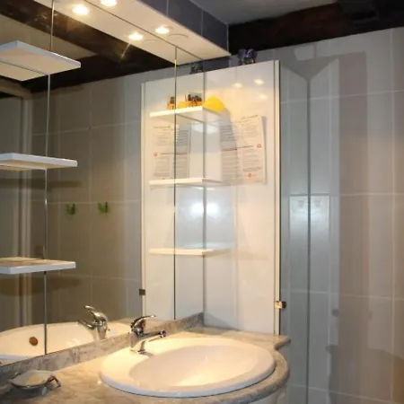 Holiday home Pavillon Pres Pour 4 Pers. Avec Terrasse, Parking Et Wifi, Animaux Acceptes - - Fr-1-229-869 *